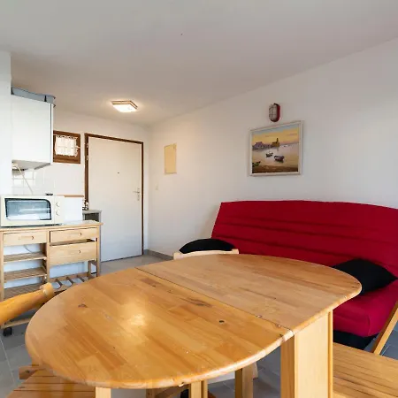 1 Bedroom For 6 Διαμέρισμα *