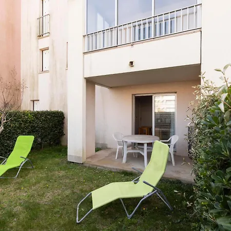 1 Bedroom For 6 * Agde