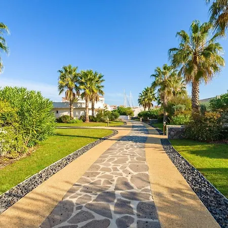 1 Bedroom For 6 * Agde